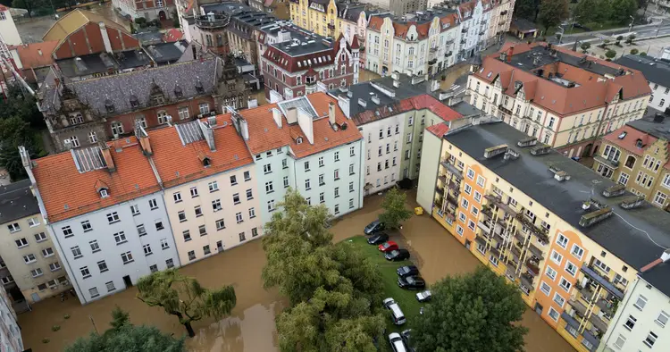 Nysa sytuacja powodziowa